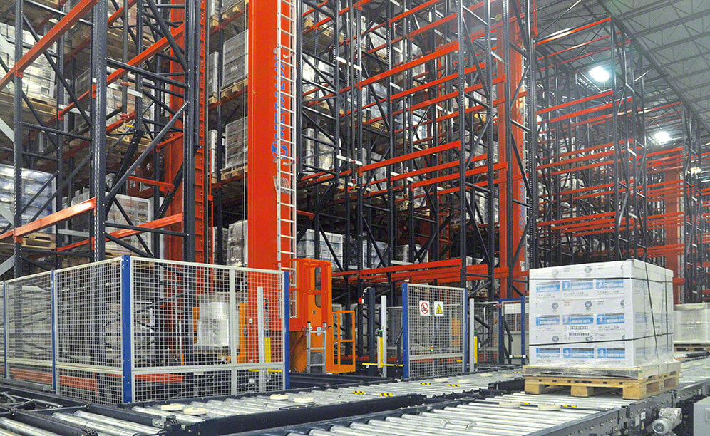 A Interlake Mecalux construiu um novo armazém automático para a Charter Next Generation com uma capacidade de armazenamento superior a 15.400 paletes