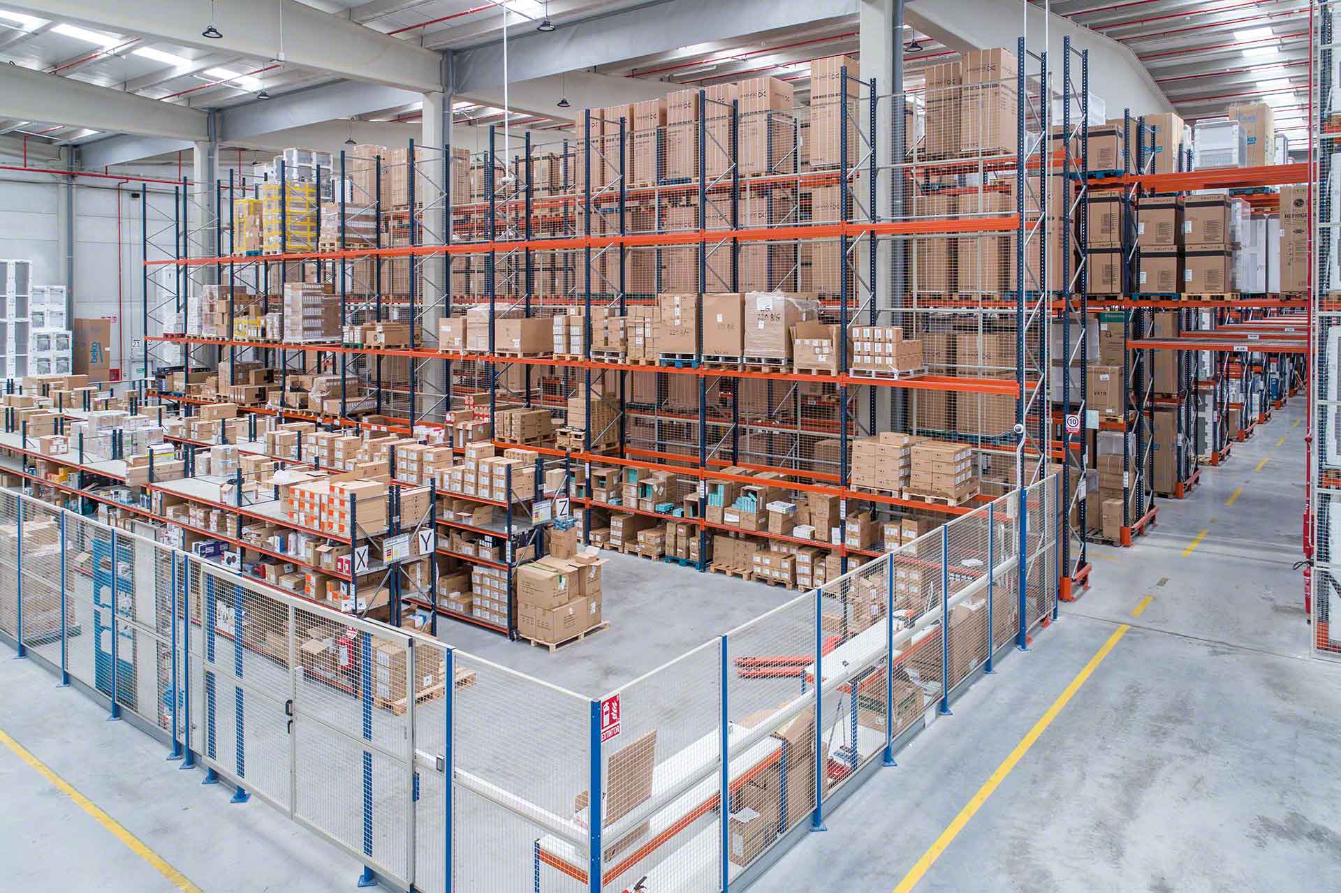 Os critérios de endereçamento logístico no estoque são muito úteis para organizar mercadorias de forma eficaz